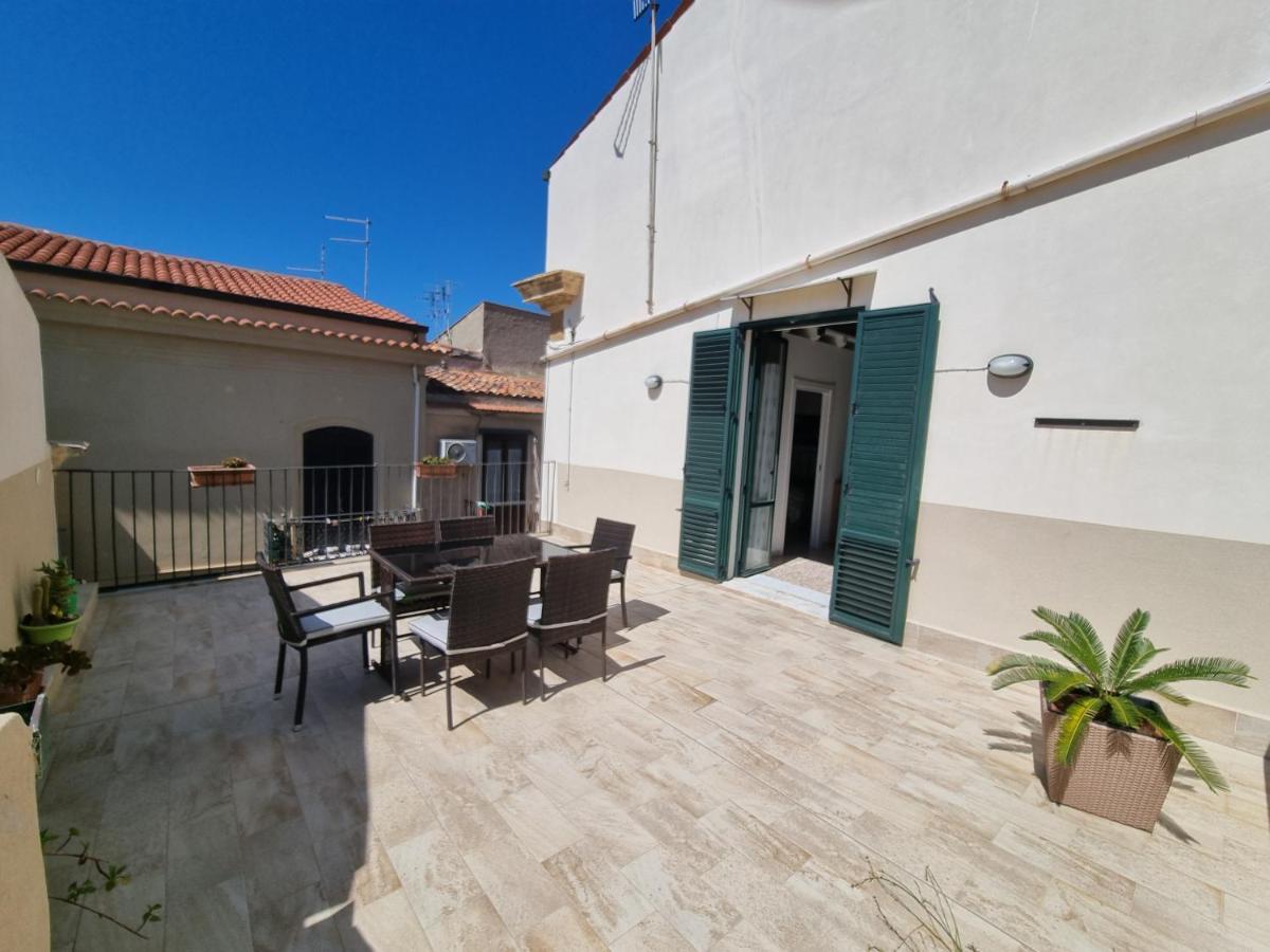 Cefalu Holidays Luxury Apartments - 120 M2 Exteriör bild
